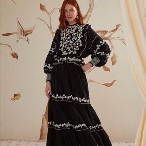 NWT FARM Rio Black and White Embroidered Skirt
